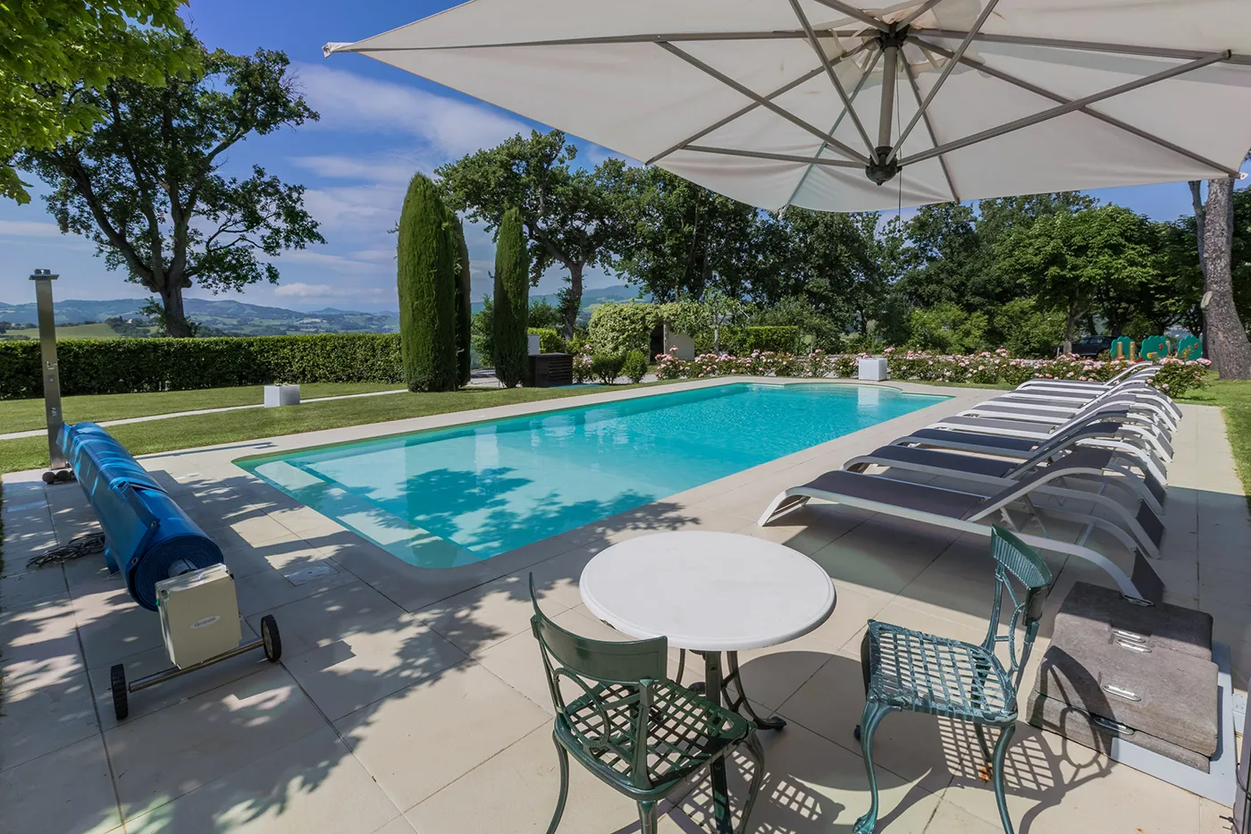 appartamento-vacanze-con-piscina-marche